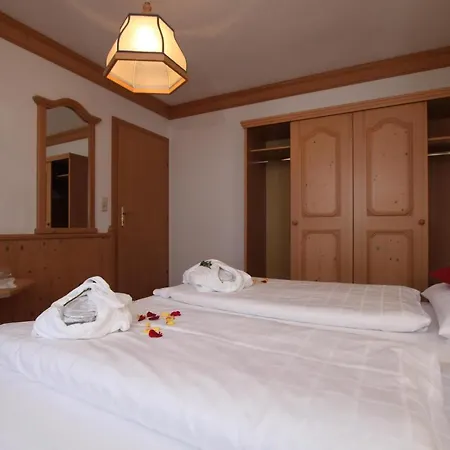 Guest house Christler, Gast- Und Ferienhof Tux