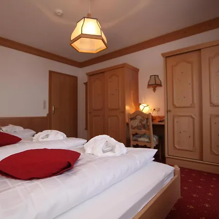 Guest house Christler, Gast- Und Ferienhof Tux